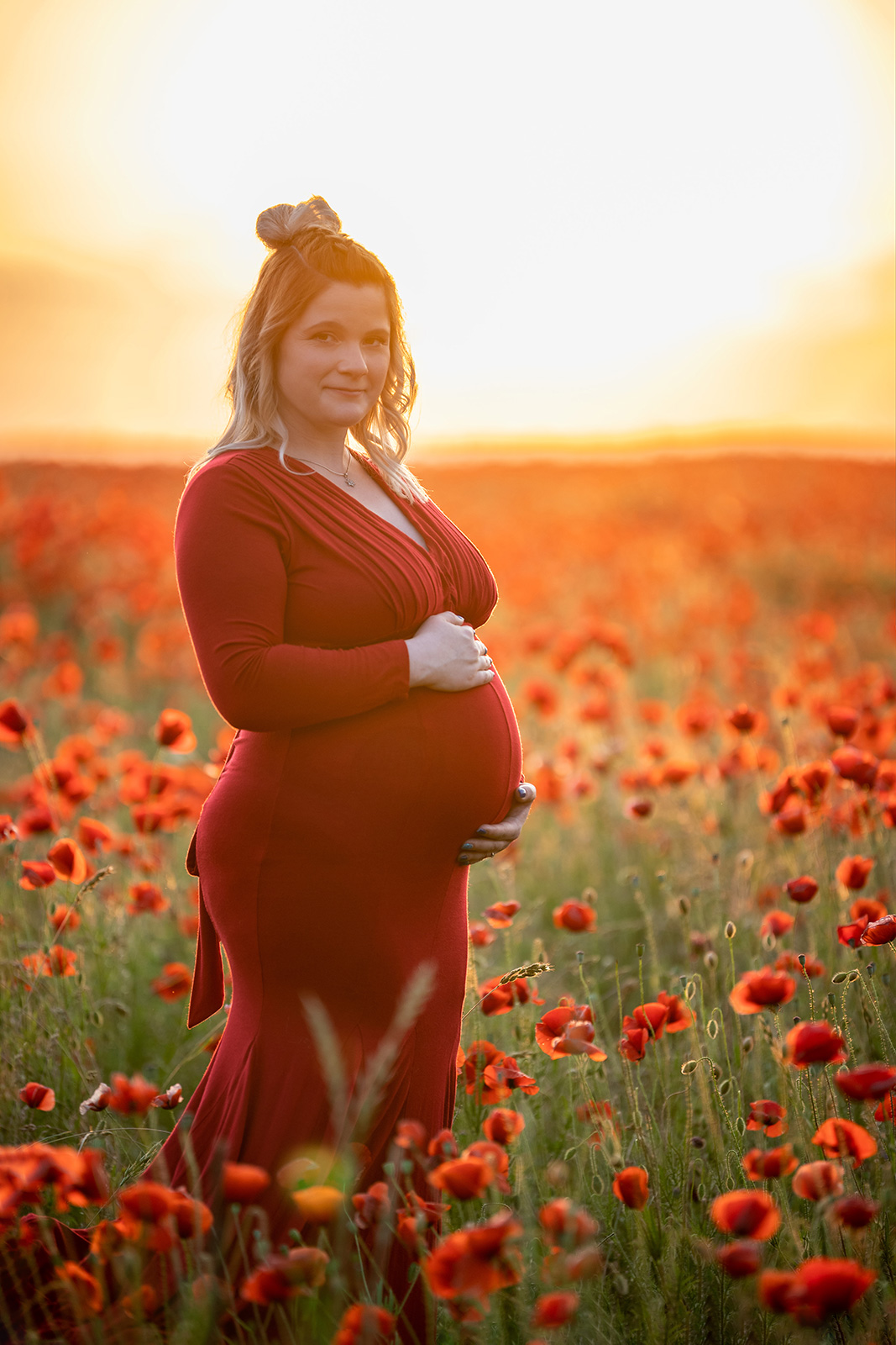 portre_29 kismama babaváró portré pipacs naplemente